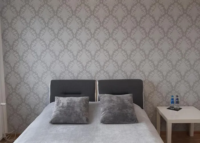 Apartamento Kameralny Apartament *